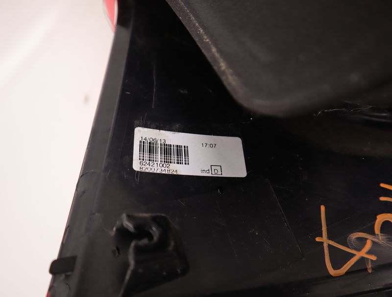 Feu arrière droit Dacia SANDERO 1.5 dci (2010) 5 portes