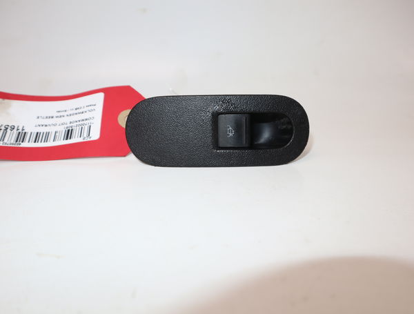 Commande toit ouvrant VOLKSWAGEN NEW BEETLE I Phase 2 CAB 10-2005--12-2011 1.9 TDI 105ch