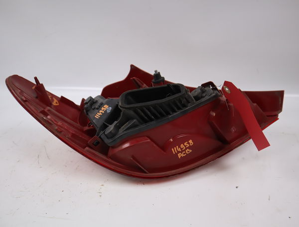 Feu arrière droit Peugeot 207-207 (WA_, WC_) 1.6 hdi (2006-2013) 5 portes