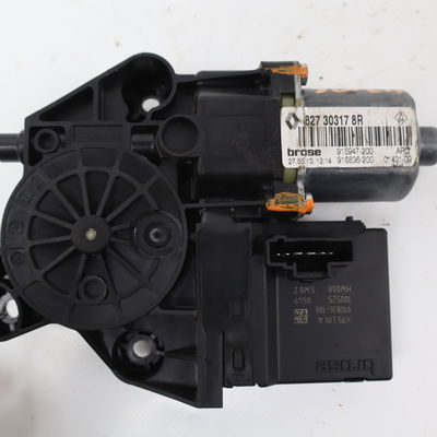 Moteur leve-vitre ard Renault SCÉNIC III (JZ0-1_) 1.9 dci (jz0j, jz1j, jz1k, jz1s) (2009)