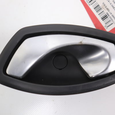 Poignee int porte avg Renault SCÉNIC III (JZ0-1_) 1.9 dci (jz0j, jz1j, jz1k, jz1s) (2009)