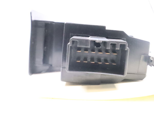 Commande lève-glace porte avant gauche Volvo V70 II (285) 2.5 tdi (1999-2007)