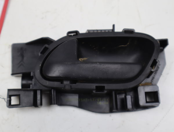 Poignee int porte avg Peugeot EXPERT Camionnette (VF3A_, VF3U_, VF3X_) 2.0 hdi 120 (2007)