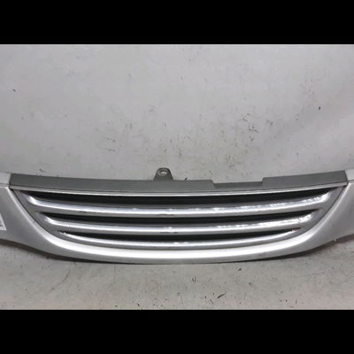 Calandre Toyota AVENSIS Break (_T22_) 2.0 td (ct220_) (1997-2003)
