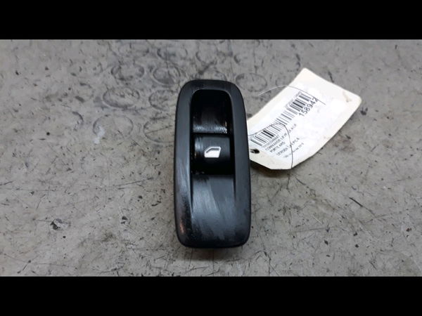 Commande leve-glace porte arrière droite Citroën C4 PICASSO II 1.6 bluehdi 120 (2014)