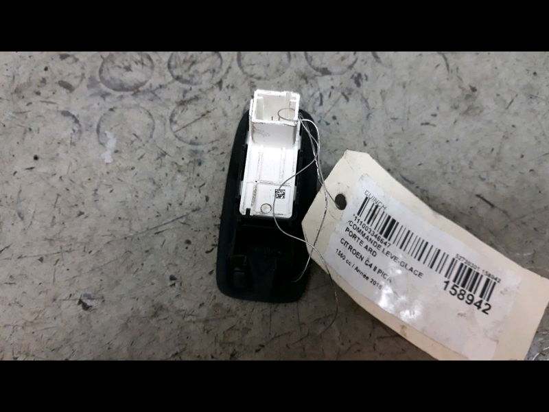 Commande leve-glace porte arrière droite Citroën C4 PICASSO II 1.6 bluehdi 120 (2014)