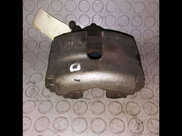 Etrier de frein avant droit Audi TT (8J3) 2.0 tfsi (2006-2010)