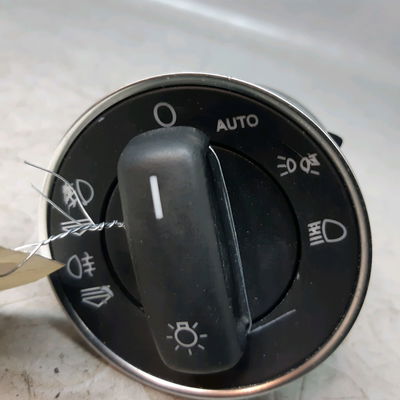 Interrupteur commande de phares Audi A8 D3 (4E2, 4E8) 4.2 quattro (2002-2010)