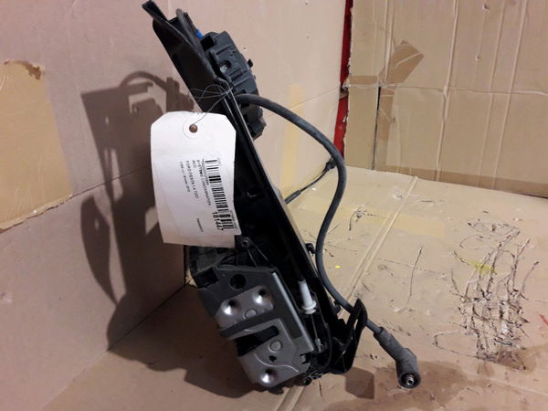 Systeme condamnation avd Ford FIESTA VI (CB1, CCN) 1.4 tdci (2010-2012) 3 portes