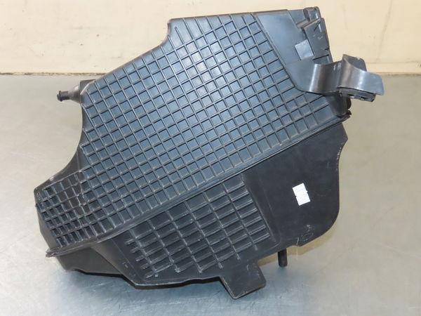 Boitier filtre a air Renault CAPTUR I (J5_, H5_) 1.5 dci 110 (2015) 5 portes