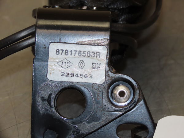 Ancrage ceinture arrière gauche Renault CLIO IV (BH_) 0.9 tce 90 (2012) 5 portes