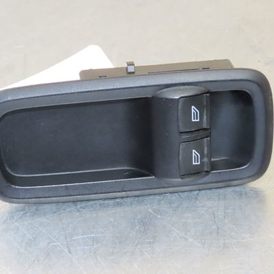 Commande lève-glace porte avant gauche Ford FIESTA VI (CB1, CCN) 1.4 tdci (2010-2012) 3 portes