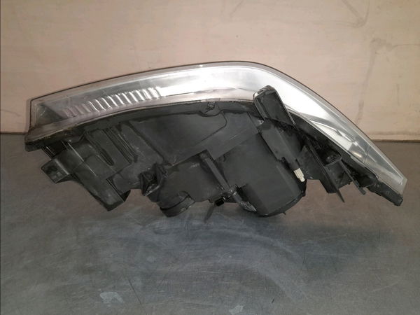 Phare gauche RENAULT MEGANE II
