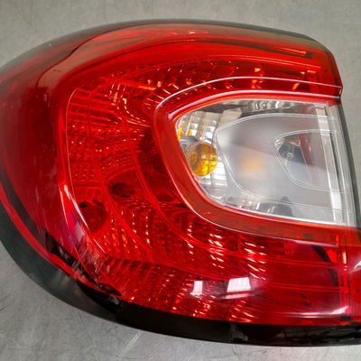 Feu arrière gauche Renault CAPTUR I (J5_, H5_) 1.5 dci 90 (2013) 5 portes