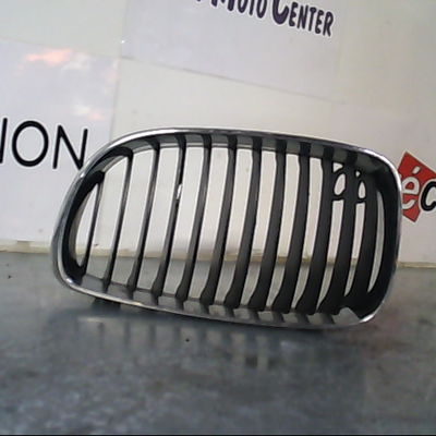 Grille calandre d Bmw 1 (E81) 116 d (2008-2011) 3 portes