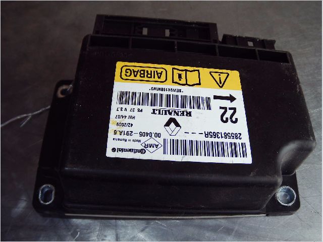 Boitier pyrotechnique Renault MEGANE III 3-5 portes (BZ0-1_, B3_) 1.5 dci (2009) 5 portes