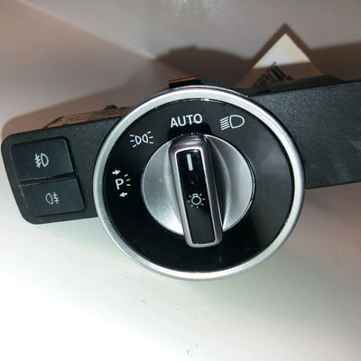 Interrupteur commande de phares Mercedes-benz CLASSE GLA (X156) Gla 200 cdi - d (156.908) (2013)