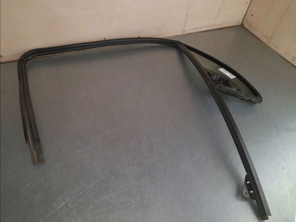 Glace av custode d Citroën C3 I (FC_, FN_) 1.4 hdi (2003-2011) 5 portes