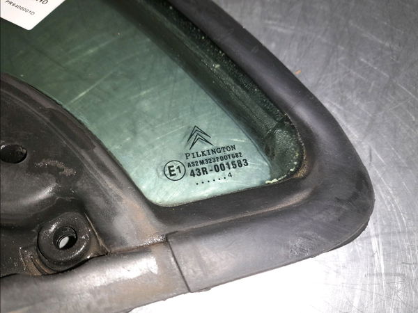 Glace av custode d Citroën C3 I (FC_, FN_) 1.4 hdi (2003-2011) 5 portes