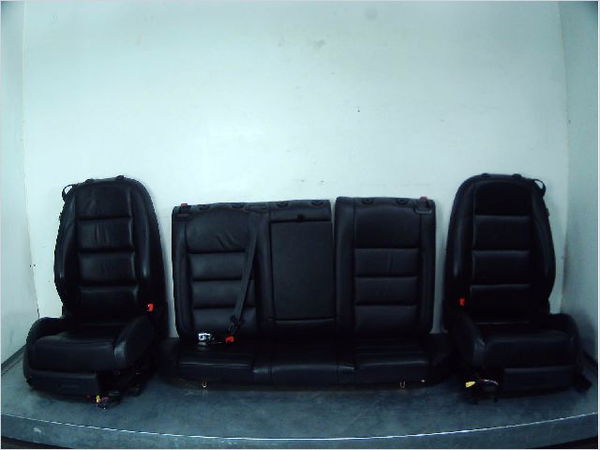 Interieur complet Volkswagen GOLF VI (5K1) 1.6 tdi (2009-2012) 5 portes