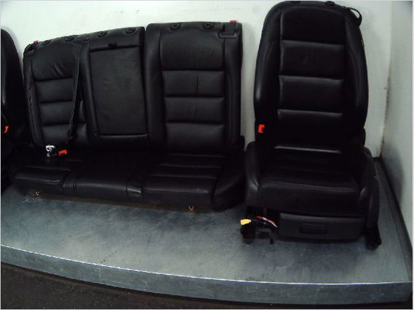 Interieur complet Volkswagen GOLF VI (5K1) 1.6 tdi (2009-2012) 5 portes