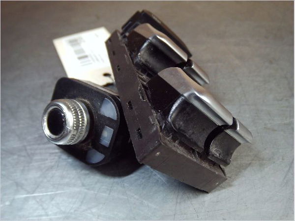 Commande lève-glace porte avant gauche Audi Q5 (8RB) Sq5 tdi quattro (2012-2015)
