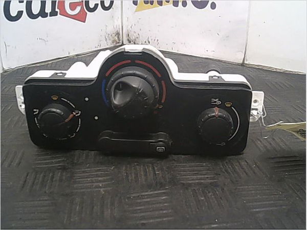 Commande de chauffage Renault CLIO III (BR0-1, CR0-1) 1.5 dci (2010-2014) 5 portes