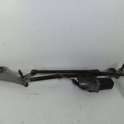 Moteur essuie-glace avant Mercedes-benz CLASSE A (W176) A 200 cdi - d (176.008) (2014-2018)