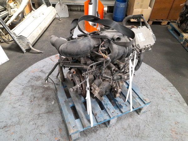Moteur essence Peugeot 206 3-5 portes (2A-C) 1.4 i (1998-2012) 3 portes