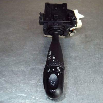 Commande eclairage Nissan PIXO (UA0) 1.0 (2009) 5 portes