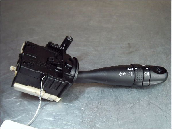 Commande eclairage Nissan PIXO (UA0) 1.0 (2009) 5 portes