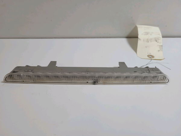 Feux stop supplementaire Peugeot 607 (9D, 9U) 2.2 hdi (2000-2006)