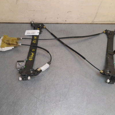 Mecanisme  moteur lève-glace avant droit Peugeot 407 Coupé (6C_) 2.7 hdi (2005)