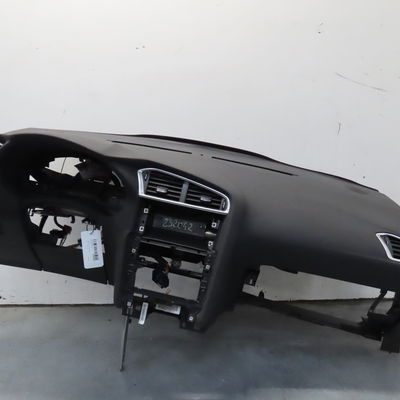 Planche de bord Citroën C4 II (NC_) 1.6 hdi 90 (2009) 5 portes