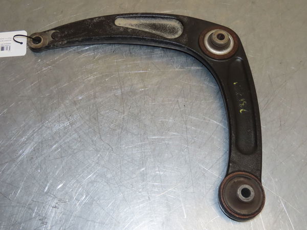 Triangle inf avg Peugeot 307 (3A-C) 2.0 hdi 90 (2000-2007) 5 portes