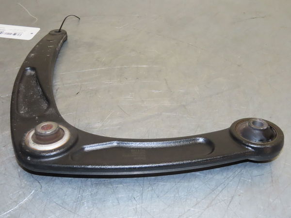Triangle inf avg Peugeot 307 (3A-C) 2.0 hdi 90 (2000-2007) 5 portes
