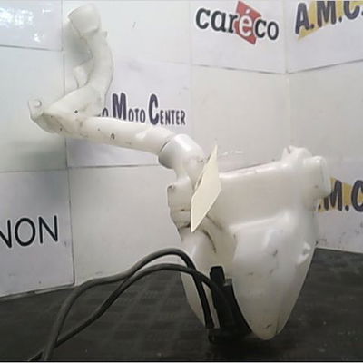 Reservoir lave-glace avant Peugeot 208 I (CA_, CC_) 1.6 hdi (2012) 5 portes