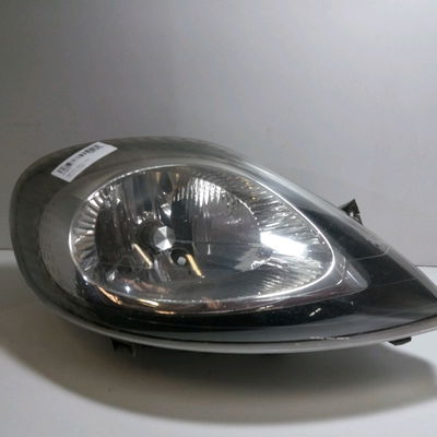 Phare droit Renault TRAFIC II Camionnette (FL) 1.9 dci 100 (fl0c) (2001-2006)
