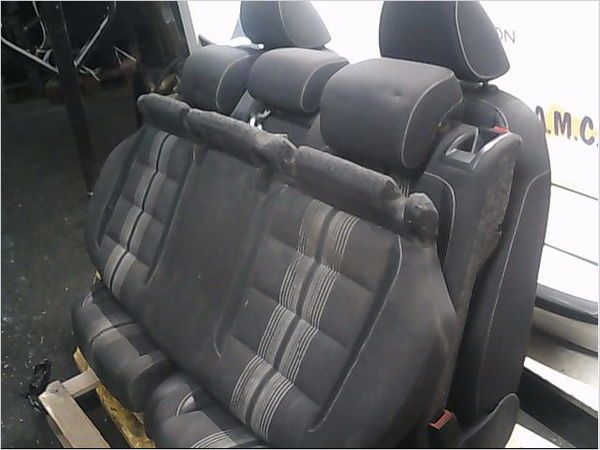 Interieur complet Volkswagen GOLF VI (5K1) 1.6 tdi (2009-2012) 5 portes