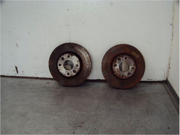 Disque avant Renault CLIO III (BR0-1, CR0-1) 1.5 dci (br17, cr17) (2005-2012) 5 portes