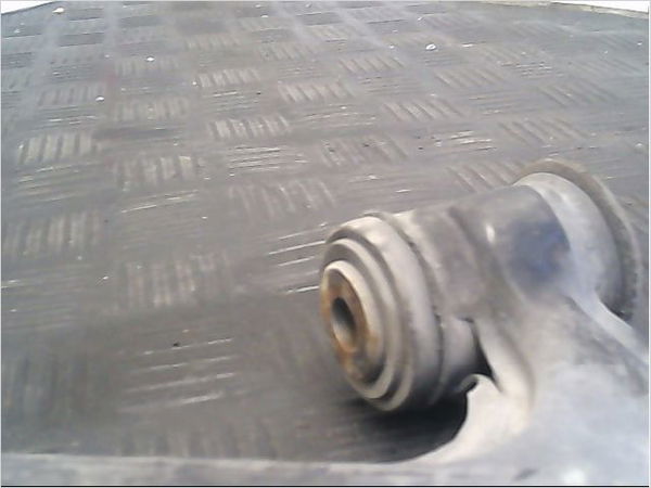 Triangle inf avd Fiat PUNTO (199_) 1.2 (199axz1a, 199bxz1a) (2012)