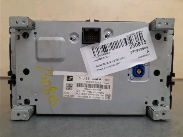 Autoradio Seat IBIZA IV (6J5, 6P1) 1.2 tsi (2010-2012)