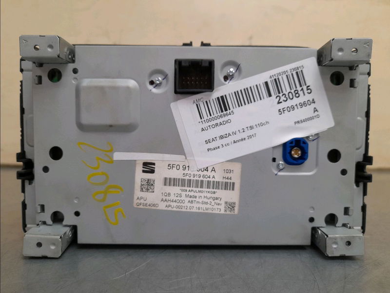 Autoradio Seat IBIZA IV (6J5, 6P1) 1.2 tsi (2010-2012)
