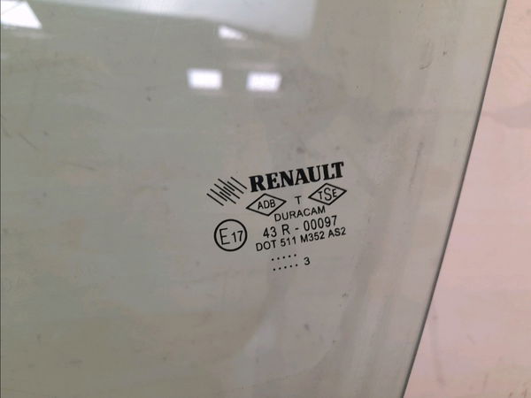 Glace porte av g Renault CLIO IV (BH_) 1.5 dci 90 (2012) 5 portes