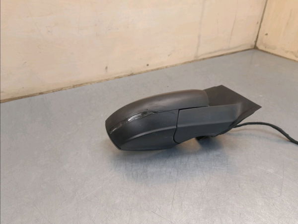 Retroviseur exterieur electrique droit Volkswagen POLO V (6R1, 6C1) 1.2 tdi (2009) 5 portes