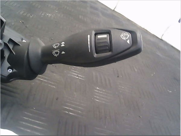 Bloc commodos Ford FIESTA VI (CB1, CCN) 1.6 tdci (2008-2012)