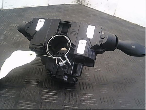 Bloc commodos Ford FIESTA VI (CB1, CCN) 1.6 tdci (2008-2012)