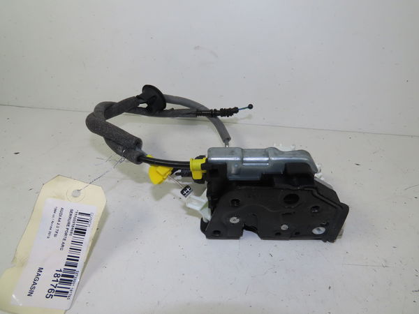 Serrure porte arg Audi A4 B9 (8W2, 8WC) 35 tfsi mild hybrid (2018)