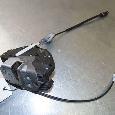 Serrure porte avd Ford FIESTA VI (CB1, CCN) 1.4 tdci (2010-2012) 3 portes