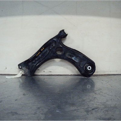 Triangle inf avg Audi A1 Sportback (8XA, 8XF) 1.6 tdi (2011-2015)